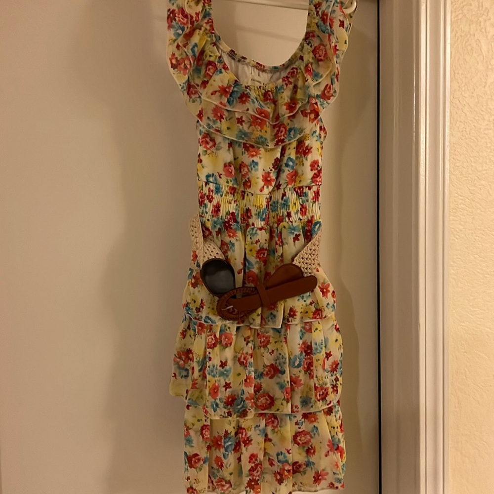 Girls dress